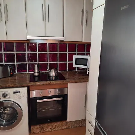 Apto A 2 Minutos De Playa. Appartement *